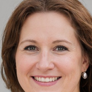 Mariana F.